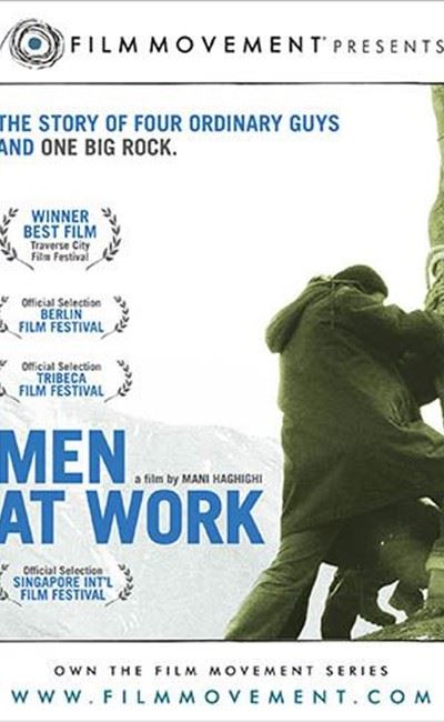 نقد و بررسی فیلم کارگران مشغول کارند
